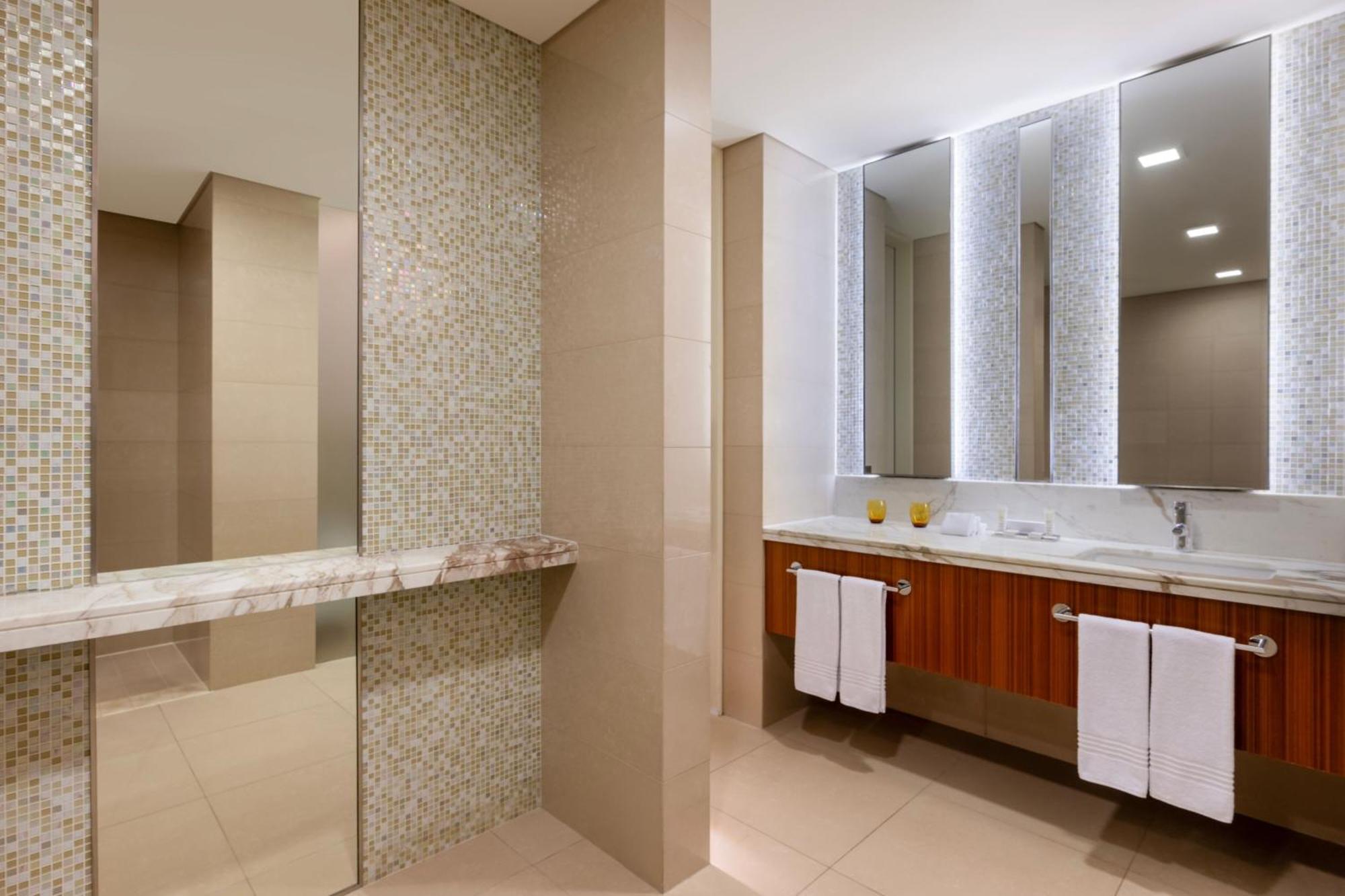 Hotel Marriott Downtown 5*
